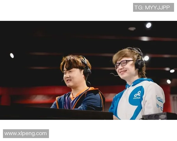 英雄联盟战术解析:探究LNG战队的战略控制与团队协作